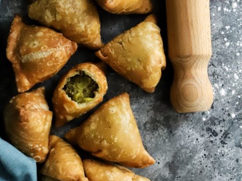 Servce these delicious Chicken and vegetable samosas with fried curry