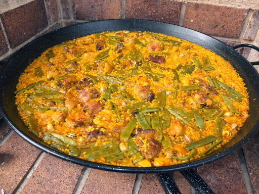 Best Method to make Traditional Valencian paella recipe